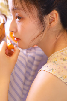 电影《uhaw》完整版